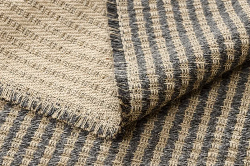 Dywan JUTE 3650 czarny / beż linie - jutowy, płaskotkany, frędzle