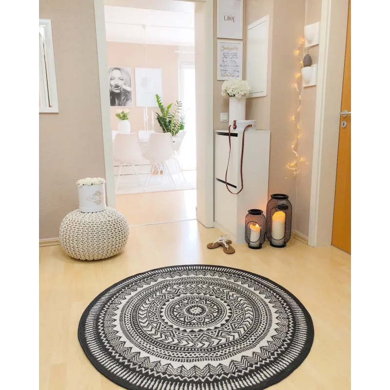 Fekete sisal szőnyeg, modern és elegáns kortárs terekhez