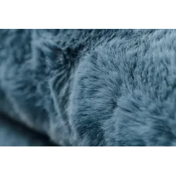Kék shaggy szőnyeg, kertbe vagy teraszra való