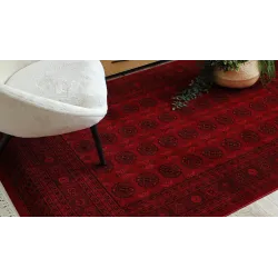 Elegáns fekete és bordó orientális szőnyeg, klasszikus stílus