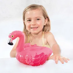 Felfújható flamingó fürdőzéshez, tökéletes szórakozáshoz a kádban vagy a medencében